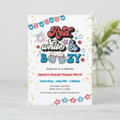 Red White und Boozy 4. Juli Party Erwachsene Einladung (Stehend Vorderseite)