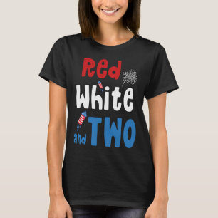 Red White und zwei Geburtstag 4. Juli American 2n T-Shirt