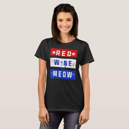 Red Wine and Meow Drink 4. Juli Pride Ameri T-Shirt (Vorne ganz)
