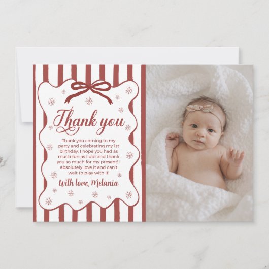 Red Winter First Birthday Photo Thank You Einladung (Vorderseite)