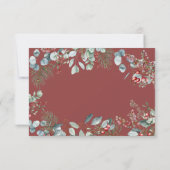 Red Winter Pine Berries Eucalyptus Wedding RSVP Karte (Rückseite)