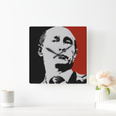 Red Wladimir Putin Quadratische Wanduhr (Zuhause)