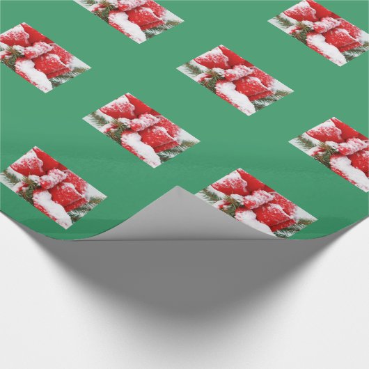 Red Xmas Bow mit schneebedecktem Hintergrund Geschenkpapier (Ecke)