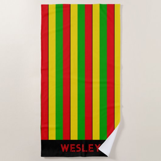 Red Yellow and Green Rasta Striped Strandtuch (Vorderseite)