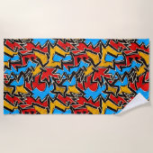 Red Yellow Black Graffiti auf Blue Strandtuch (Vorderseite)