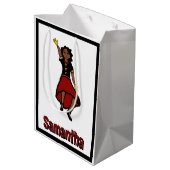 Red Yellow Black Tiered Dancer #1 Mittlere Geschenktüte (Rückseite Schrägansicht)