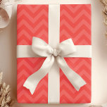 Red Zickzack Zigzag Geschenkpapier<br><div class="desc">Fügen Sie Ihrem Geschenk eine kühne und moderne Touch mit diesem Zickzack Zickzackpapier hinzu. Die geometrisch-geometrische Gestaltung und die energische Farbgebung schaffen eine festliche Atmosphäre,  perfekt für Geburtstage,  Ferien oder jeden besondere Anlass.</div>