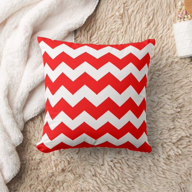 Red Zigzag Design Kissen (Decke)