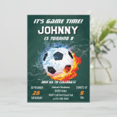 Redaktioneller Fußball-Geburtstagsparty Einladung (Stehend Vorderseite)