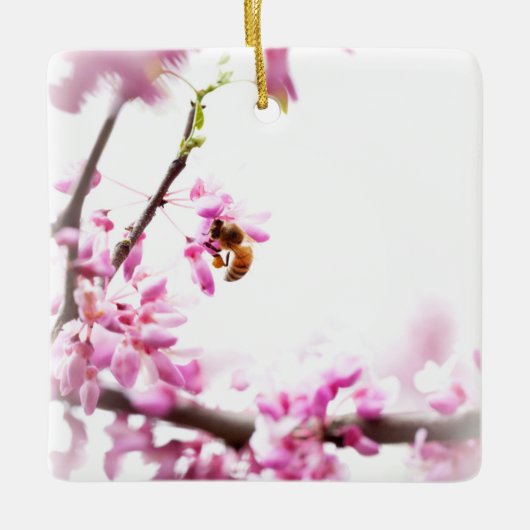 Redbud & Honeybee in Springtime Keramikornament (Vorderseite)