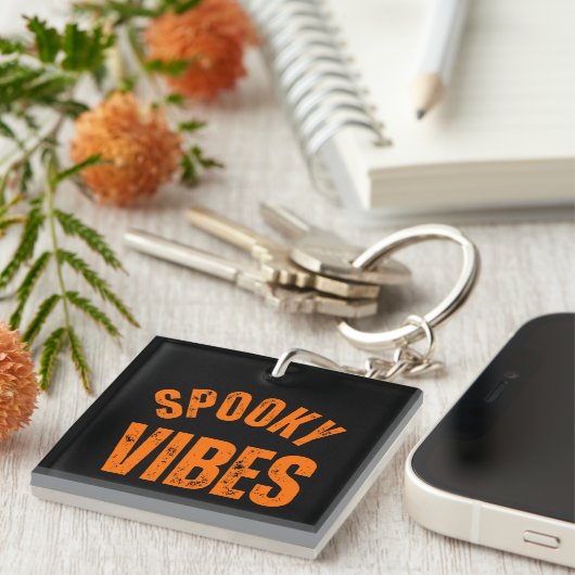 REDE VIBES SCHLÜSSELANHÄNGER (Vorderseite rechts)