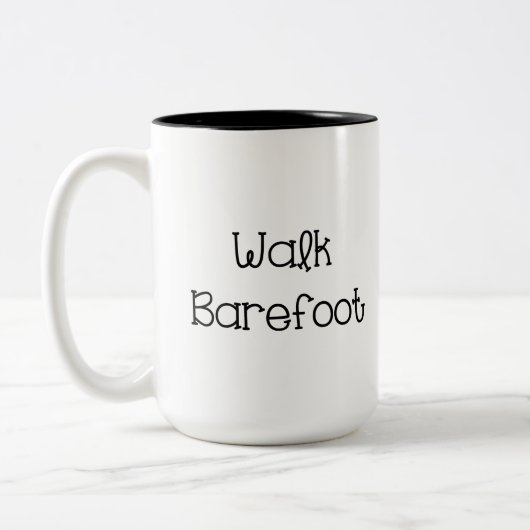 Redewendungen zu Fuß Barefoot Zweifarbige Tasse (Links)