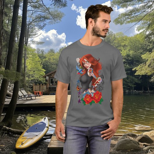 Redhead Frau Tattoos T-Shirt