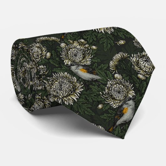 Redstarts in den Chrysanthemen in grün und weiß Krawatte (Gerollt)