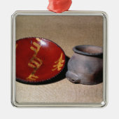 Redware Schale und Teller, c.1780 Ornament Aus Metall (Vorne)