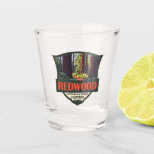 Redwood National Park Illustration Retro Abzeichen Schnapsglas