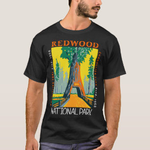 Redwood National Park Kronleuchter Baum Bedrängt V T-Shirt