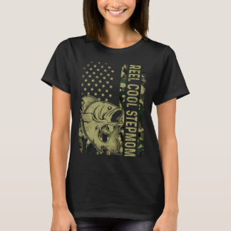 Reel Cool StepMom Camouflage American Flag Fishing T-Shirt