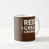 Reel Great Gruncle Fishing Daddy or Fisherman Kaffeetasse (VorderseiteRechts)