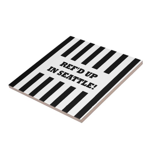 Ref war in Seattle mit Ersatzreferenten Fliese (Seite)