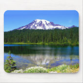 Reflection See, der Mount Rainier, WA, USA Mousepad (Vorne)