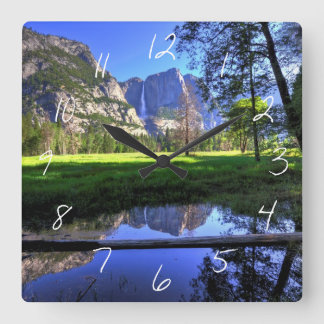 Reflections of Falls Quadratische Wanduhr