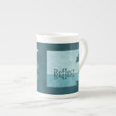 Reflektieren Sie einfach die Tasse von Spezialität (Vorderseite Rechts)