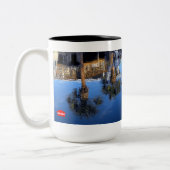 Reflektion der Palmen Zweifarbige Tasse (Links)