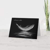 Reflektion der weißen Feder für Beileid