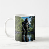 Reflektion des Muskelbigfußes im Wasser Kaffeetasse (Links)