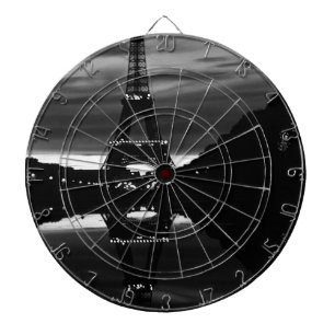 Reflektion des Vintagen Paris-Eiffel-Turms Dartscheibe