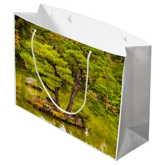 Reflektion Große Geschenktüte (Rückseite Schrägansicht)