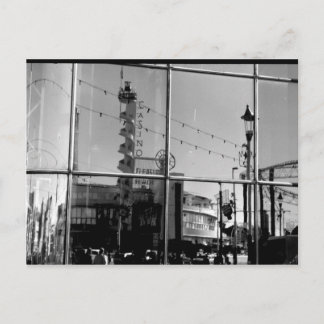 Reflektion Sandcastle-Fenster B/W Postkarte