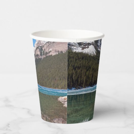 Reflektion über Lake Louise - Banff NP, Kanada Pappbecher (Rechts)