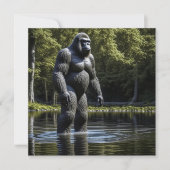 Reflektion von Bigfoot im Wasser (Vorderseite)