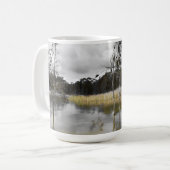 Reflektionen unter grauem Himmel Kaffeetasse (Vorderseite Links)