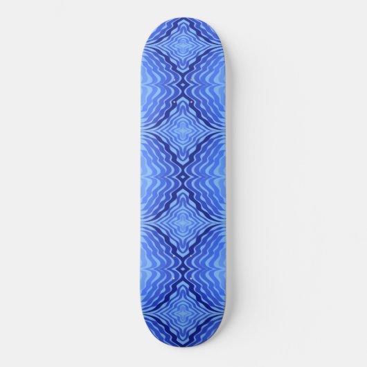 Reflektive blaue Wellen Moderne Kunst des abstrakt Skateboard (Vorderseite)