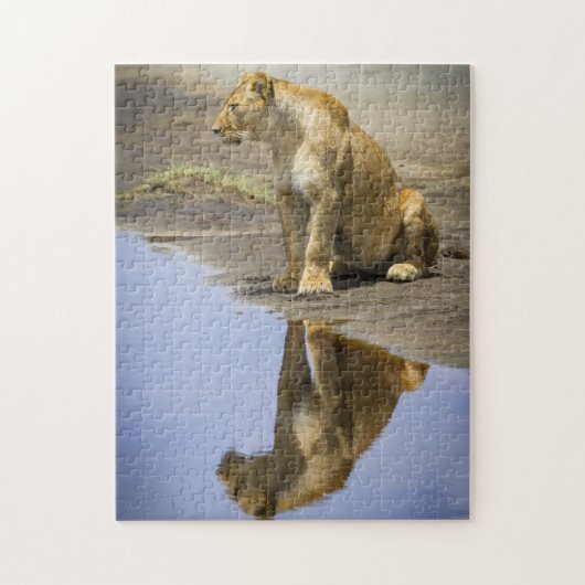 Reflexion eines Löwin-Puzzlespiels Puzzle (Vertikal)