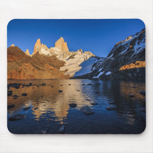 Reflexion von Fitz Roy am Sonnenaufgang Mousepad (Vorne)