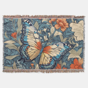 Regal Butterfly Amidst William Morris Floral Decke