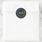 Regal Contrast Mitternachtsblau und Gold Monogramm Runder Aufkleber (Tasche)