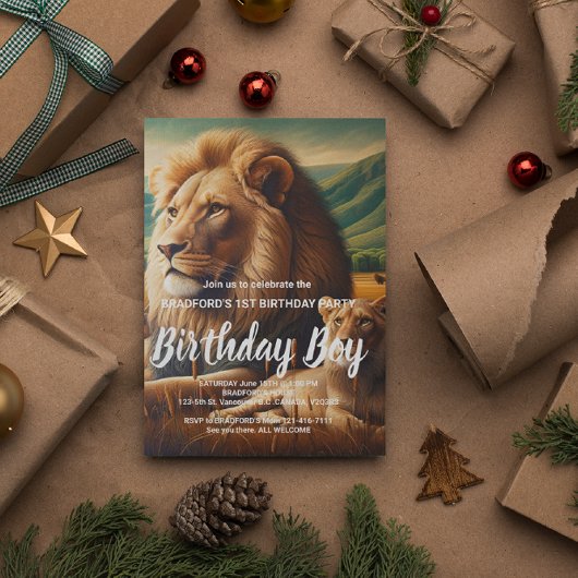 Regal Lions Roaming Geburtstag einladen Postkarte
