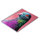 Regal Pigeon Majesty Vivid Realistisches Vogelport Notizblock (Linke Seite)
