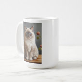 Regal Ragdoll Cat Portrait Fluffy Blue Mit Augen Kaffeetasse (Vorderseite Links)