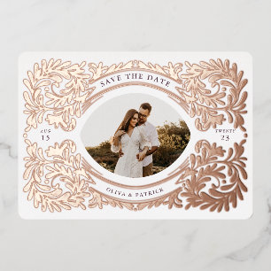 Regal verzierte Save the Date Foto Rahmen Lila Folieneinladung