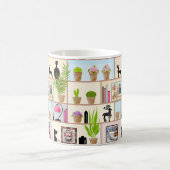 Regale mit Blume, Büchern und Dekorationen Kaffeetasse (Mittel)