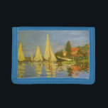 Regatta in Argenteuil von Claude Monet Trifold Geldbörse<br><div class="desc">Regatta von Claude Monet in Argenteuil (1872) ist ein Vintager Impressionismus, der ein nautisches Kunstmaler ist. Sie können die Reflektion der Segelboote im See Wasser sehen. Eine Seeseite mit einer Yacht oder einem Bootsrennen an einem sonnigen Sommertag. Über den Künstler: Claude Monet (1840-1926) war Gründer der französischen impressionistischen Malerei, wobei...</div>