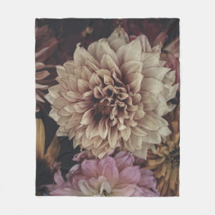 REGELUNG FÜR DIE FARBEN-BLUME FLEECEDECKE