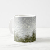 Regen auf Teich Kaffeetasse (Vorderseite Links)
