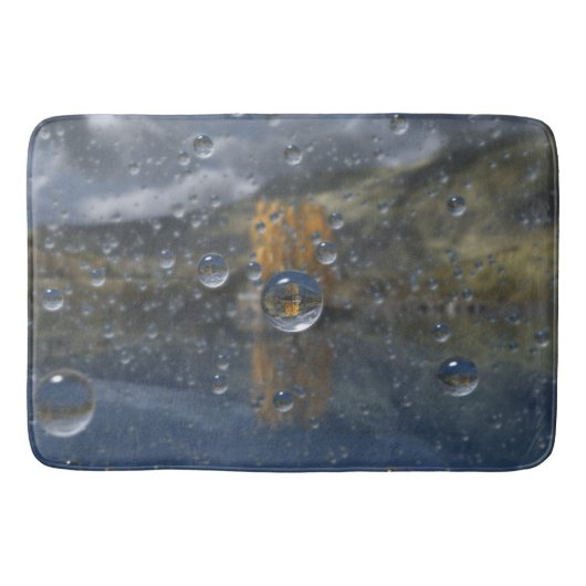 Regen im Glen-Bathmatt Badematte (Vorderseite)